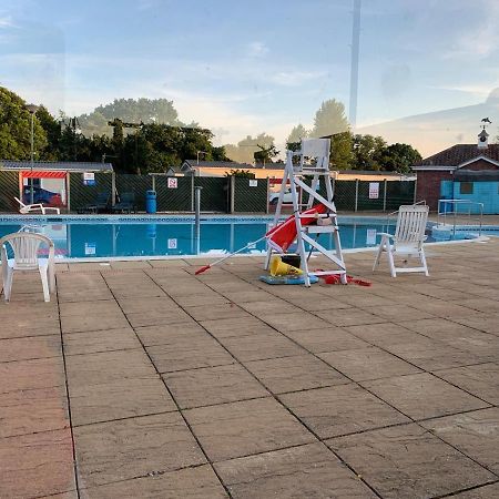 Norfolk Caravan Staycation Pet Friendly Belton with Browston Exterior foto